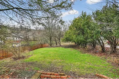 1195 Lebanon School Road, West Mifflin, PA 15122 - Photo 40