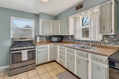 1195 Lebanon School Road, West Mifflin, PA 15122 - Photo 14