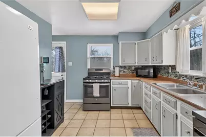 1195 Lebanon School Road, West Mifflin, PA 15122 - Photo 18