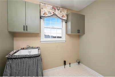 2395 Traci Dr, Pittsburgh, PA 15237 - Photo 26