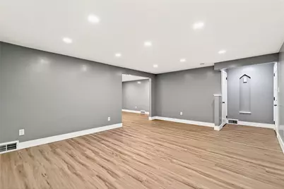 721 Huey Street, McKeesport, PA 15132 - Photo 6