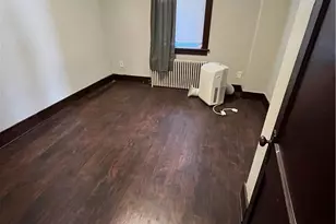 227 Maytide St, Pittsburgh, PA 15227 - Photo 12