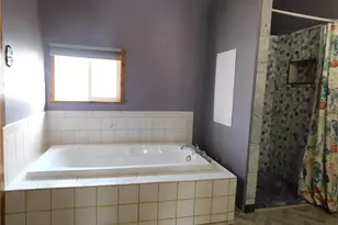 138 W Elm St, Franklin Township, PA 15370 - Photo 18