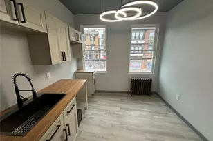 2550 Brownsville Rd, Pittsburgh, PA 15210 - Photo 4