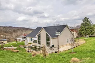 10 Walker St, Collier Township, PA 15071 - Photo 6