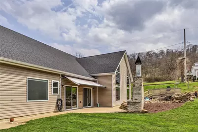 10 Walker St, Collier Township, PA 15071 - Photo 10