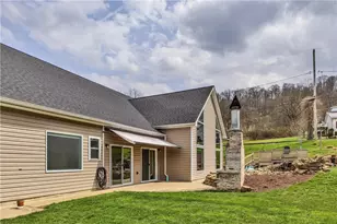 10 Walker St, Collier Township, PA 15071 - Photo 10