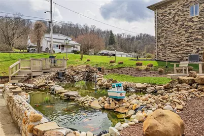 10 Walker St, Collier Township, PA 15071 - Photo 12