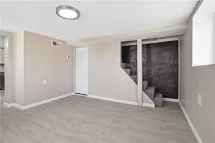 125 Liberty St, Bridgeville, PA 15017 - Photo 20