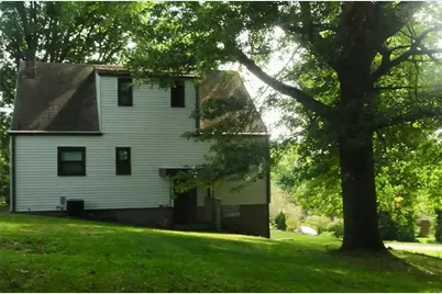 249 Cirbus Ln, Monroeville, PA 15146 - Photo 2