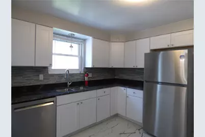 745 Shadyside Dr, West Mifflin, PA 15122 - Photo 4