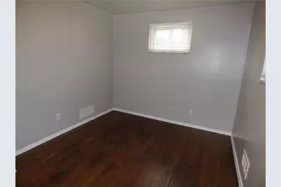 745 Shadyside Dr, West Mifflin, PA 15122 - Photo 18