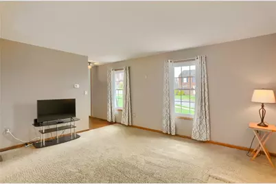 109 Woodbine Drive, Cranberry Township, PA 16066 - Photo 8