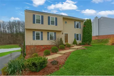 109 Woodbine Drive, Cranberry Township, PA 16066 - Photo 4