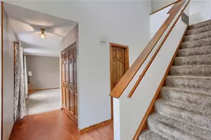 109 Woodbine Dr, Cranberry Township, PA 16066 - Photo 6