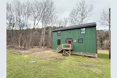 214 Youngs Ln, Sugarcreek Boro, PA 16323 - Photo 2