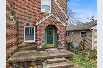 479 Carley Ave, Sharon, PA 16146 - Photo 2