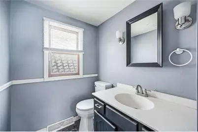 479 Carley Ave, Sharon, PA 16146 - Photo 12