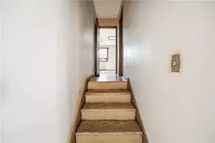 479 Carley Ave, Sharon, PA 16146 - Photo 18