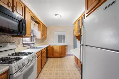 5062 Don St, Union Township, PA 15332 - Photo 8