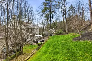 661 Canterbury Ln, Sewickley, PA 15143 - Photo 42