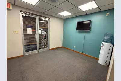 825 10th Ave, Brackenridge, PA 15014 - Photo 2