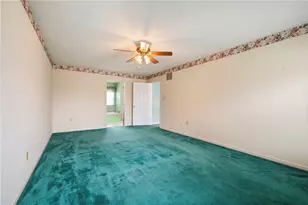 372 Indian Ridge Dr, Moon/Crescent Twp, PA 15108 - Photo 16