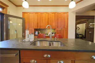 1548 Shady Ave, Pittsburgh, PA 15217 - Photo 20