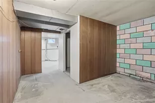 424 E New Castle St, Harmony Boro, PA 16063 - Photo 38