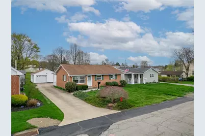 424 E New Castle Street, Harmony Boro, PA 16063 - Photo 1