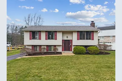 145 Wiltshire Cir, Monroeville, PA 15146 - Photo 1