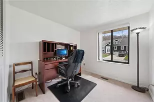 145 Wiltshire Cir, Monroeville, PA 15146 - Photo 20