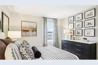 363 Leslie Farms Dr, Connoquenessing Boro, PA 16033 - Photo 10