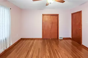 17 W Oakwood Way, Neshannock Township, PA 16105 - Photo 14