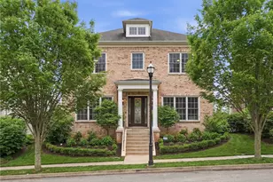 1690 Shelburne Ln, Pittsburgh, PA 15217 - Photo 1