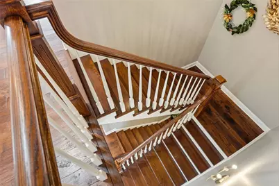 1690 Shelburne Ln, Pittsburgh, PA 15217 - Photo 22