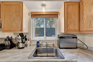 2036 Sampson St, Pittsburgh, PA 15221 - Photo 8