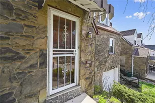 2036 Sampson St, Pittsburgh, PA 15221 - Photo 2