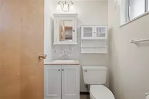 150 Baker Dr, Ross Twp, PA 15237 - Photo 16