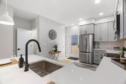 1213 Boyle St, Pittsburgh, PA 15212 - Photo 8