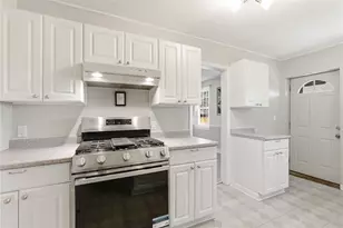 2902 Churchview Ave, Pittsburgh, PA 15227 - Photo 16