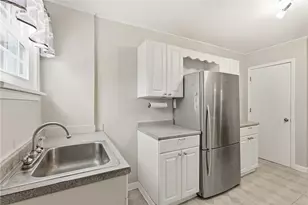 2902 Churchview Ave, Pittsburgh, PA 15227 - Photo 18