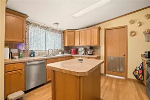 64 High Vw Dr, Donegal, PA 15628 - Photo 8