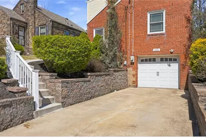 225 Adeline Avenue, Pittsburgh, PA 15228 - Photo 4