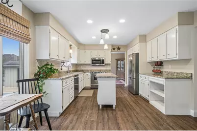 807 Cochran Drive, Hempfield Township, PA 15601 - Photo 16