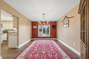 807 Cochran Dr, Hempfield Township, PA 15601 - Photo 12