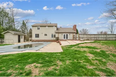 807 Cochran Drive, Hempfield Township, PA 15601 - Photo 4