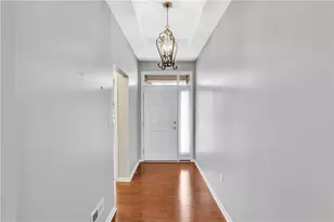 254 Patriot Ln, Economy, PA 15042 - Photo 8