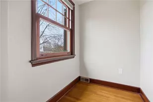 811 W Monroe Cir, Ross Twp, PA 15229 - Photo 22