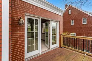 811 W Monroe Cir, Ross Twp, PA 15229 - Photo 30